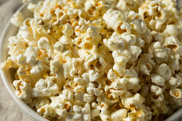 Homemade Salty Buttered Popcorn