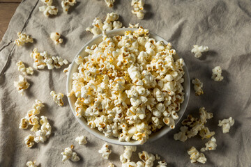 Homemade Salty Buttered Popcorn