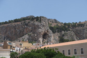 Fototapeta na wymiar La Rocca di Cefalù
