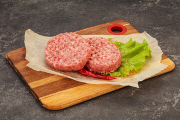 Raw beef cutlet for burger