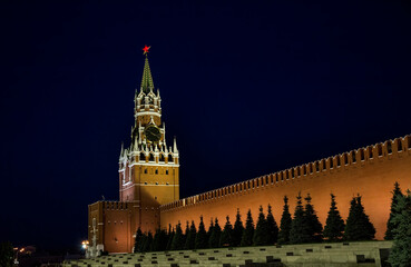 moscow kremlin at night