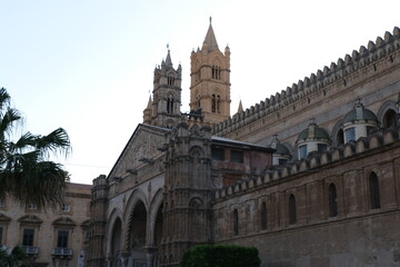 Fototapeta na wymiar Cattedrale di Palermo