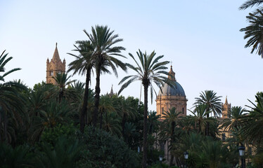 Fototapeta na wymiar View of Cattedrale di Palermo from Piazza della Vittoria