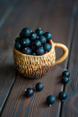 black currant in a bowl