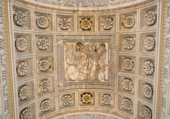 Detalle del Arco del Triunfo del Carrusel en Paris, Francia