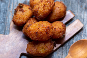 Cheese and jalapeno nuggets with spices