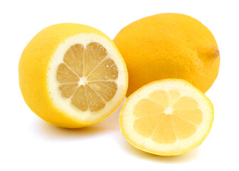 Obraz na płótnie Canvas Lemons isolated on white background