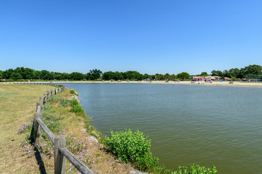 BASSIN D'ARCACHON (France). Le bassin de baignade de Lanton