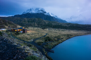 cuernos del Paine, refugio Paine Grande, trekking W, Parque nacional Torres del Paine,Sistema...