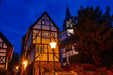 Fachwerkhaus in der Altstadt von Essen Kettwig bei Nacht