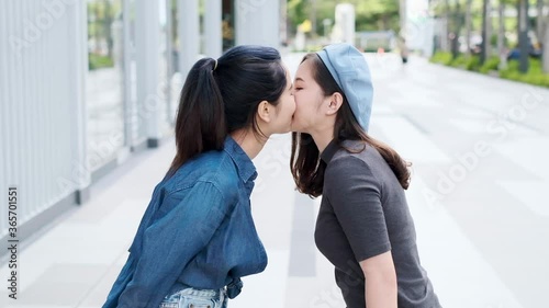Lesbian Asians Kissing