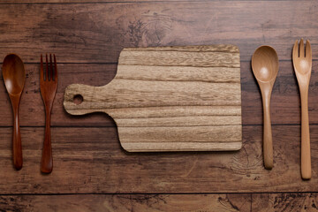 木製食器とカッティングボード