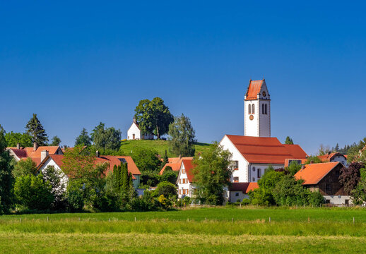 Niederwangen bei Wangen im Allg&auml;u, Baden-W&uuml;rttemberg, Deutschland