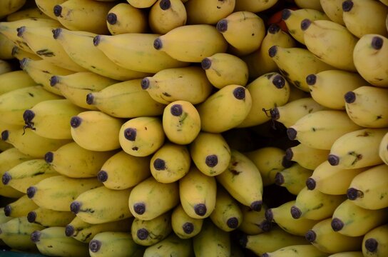 Picture Form The Market....

Yellow Ripe Bannana....Just A Picture...