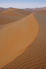 Contours of sand dunes at Liwa, Abu Dhabi, United Arab Emirates
