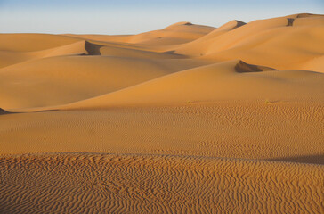 Contours of sand dunes at Liwa, Abu Dhabi, UAE