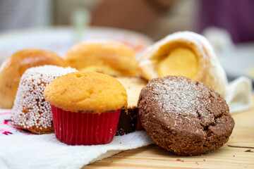 Tiny pieces of sweet mexican bread