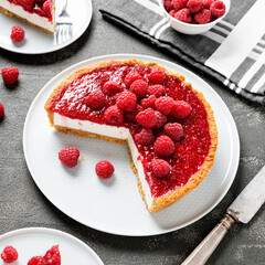 Tart , pie , cake with jellied fresh raspberries ( no bake cheesecake) 