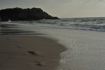 sea 
beach
ocean
summer
waves