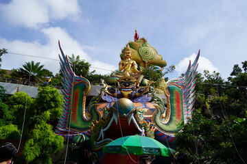 statue of buddha