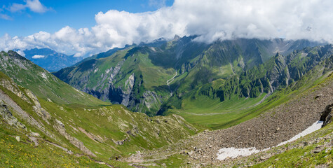 Schweiz Weisstannental Wandern