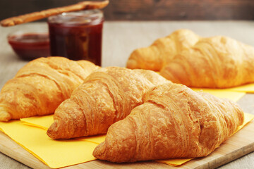 Croissants with marmalade and tea
