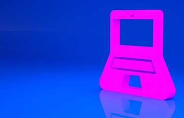 Fototapeta premium Pink Laptop icon isolated on blue background. Computer notebook with empty screen sign. Minimalism concept. 3d illustration. 3D render..