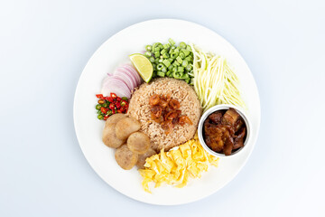 thai fried rice with shrimp paste, khao kluk kapi