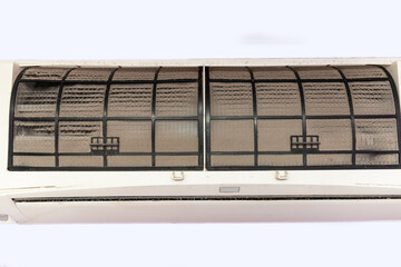 Air filter house dusty air