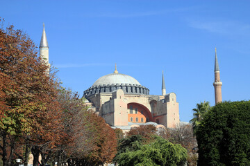 Fototapeta na wymiar Hajia Sophia in Istanbul, Turkey