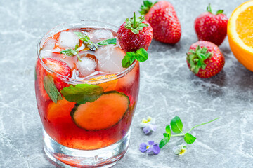 Traditional Pimms cocktail