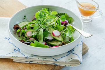 Green leaf salad