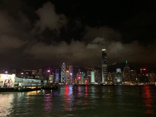 Skyline de nuit &agrave; Hong Kong	