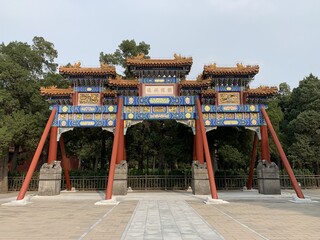 Fototapeta na wymiar Portail à Pékin, Chine