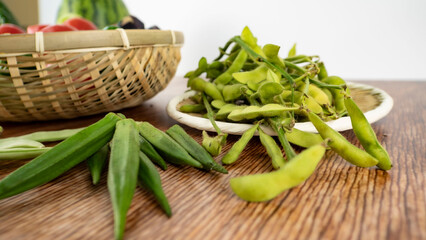 枝豆とオクラ