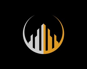 Obraz premium Real estate inside the circle with gold and silver colors