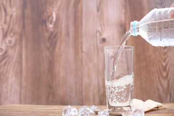 glass of water with ice