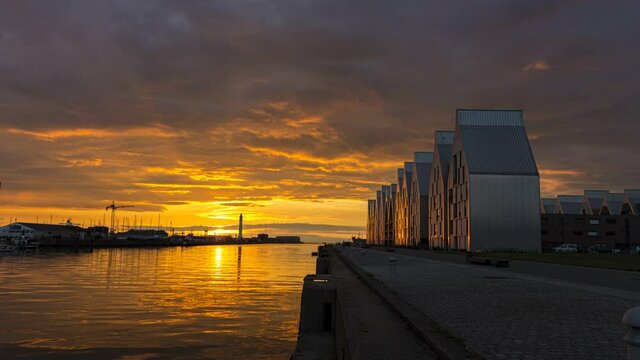 Timelapse coucher de soleil sur le port de dunkerque