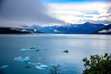 Fototapeta na wymiar One of the biggest glaciar in Patagonia, Perito Moreno in National Park Las Glaciares, Argentina