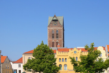 Obraz premium View from market square to the tower from the st. mary's church of hanseatic town Wismar, Germany