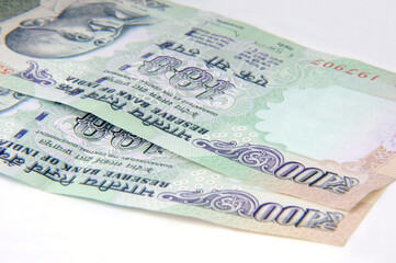 A one hundred rupee note ,Indian Currency