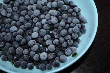 blueberries on a plate