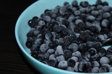 bowl of blueberries