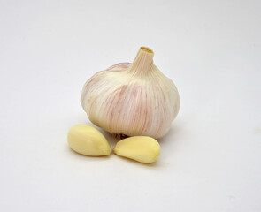 garlic on the table