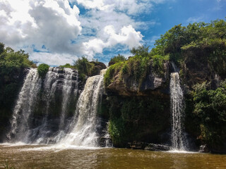Fototapeta premium Beautiful waterfall in Carrancas city, Brazil