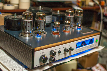 Retro lamp equipment for listening to music