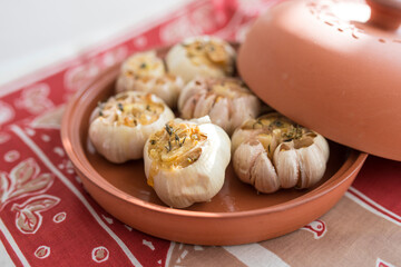 garlic, roasted, appetizer, food, baked, snack, fresh, cuisine, delicious, gourmet, tasty