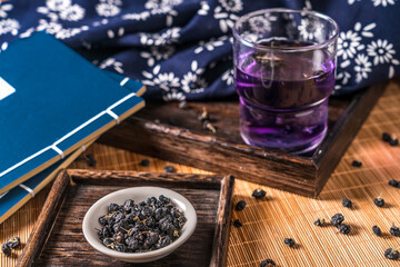 Black wolfberry and black wolfberry tea