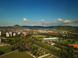 Reutlingen, Deutschland: Blick auf die Stadt mit dem Stadion in Sicht © KK imaging