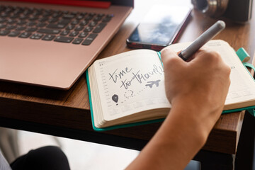 agenda to plan summer trip, emotions